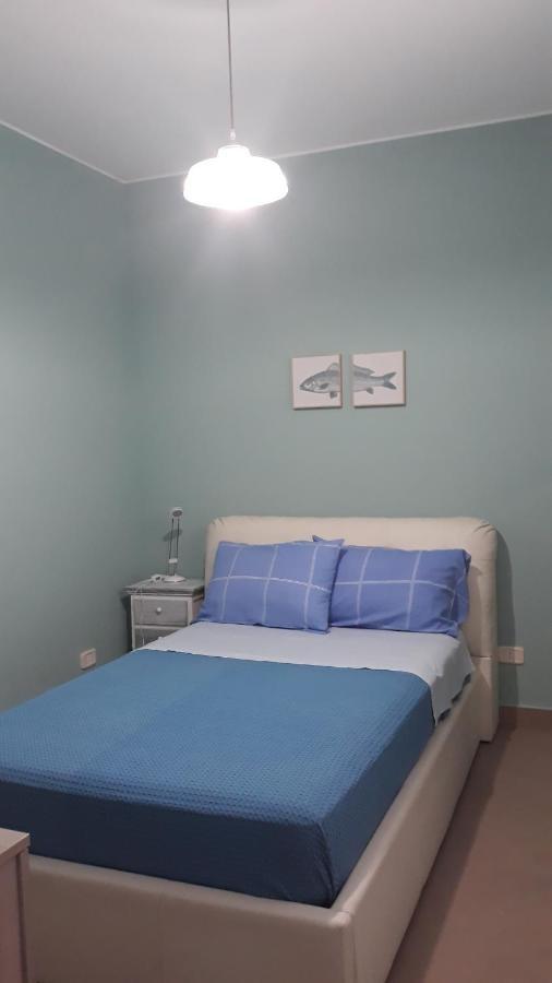 Ze-Vi Home Santa Flavia Kültér fotó